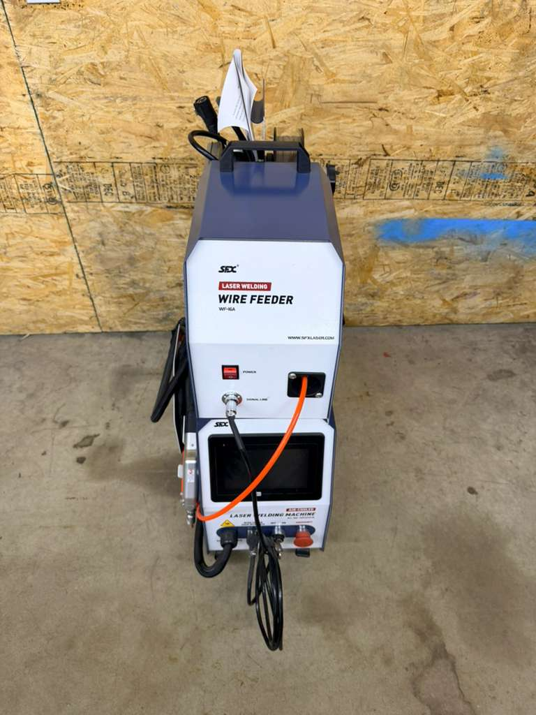 US Stock 95% New SFX Laser ALW-1200A Portable Air-Cooled Handheld Laser Welding Machine 2 in 1 for Carbon Steel Aluminum
