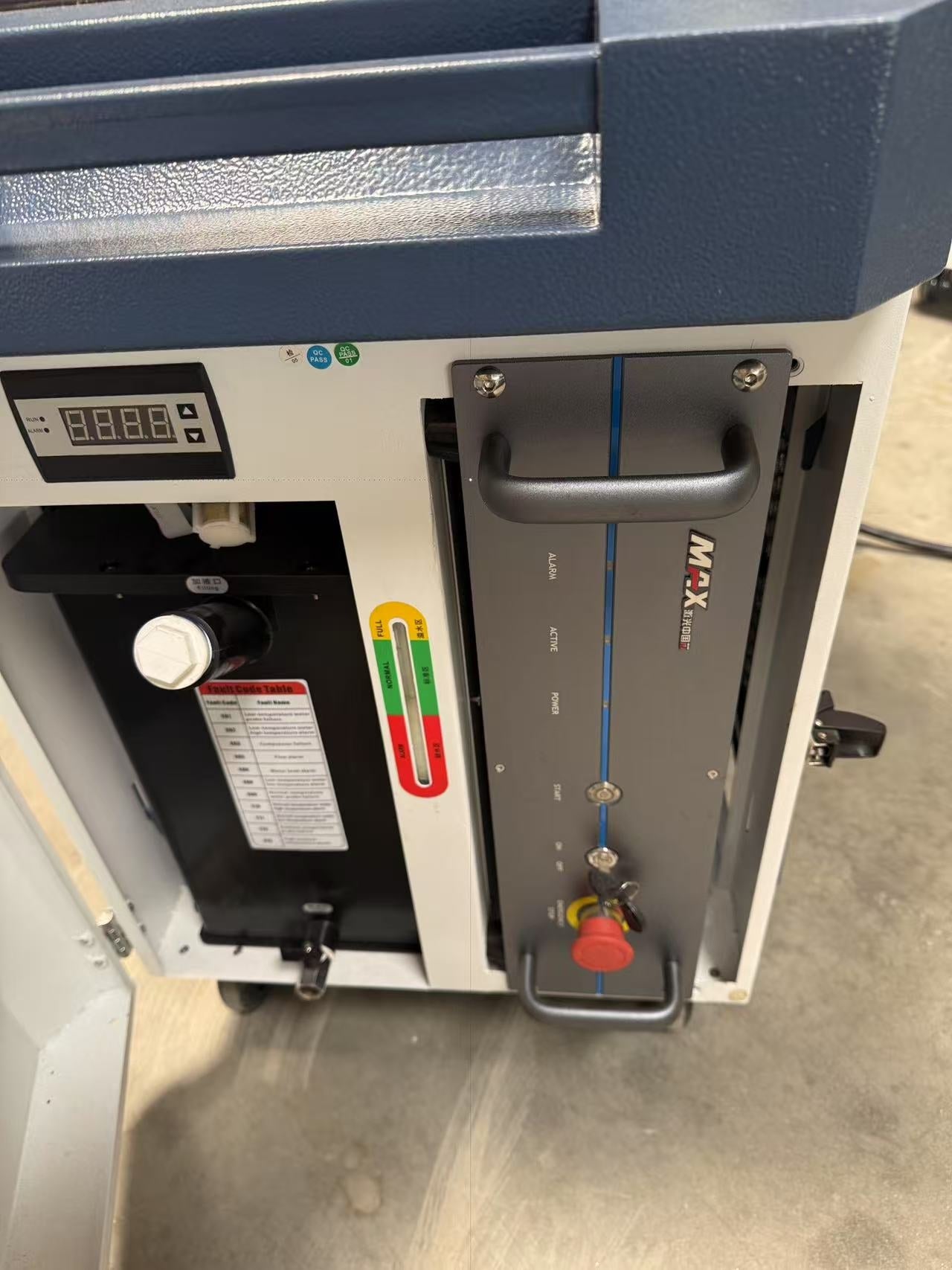 US Stock 80% New SFX Laser Cleaning Machine 2000W MAX Portable Handheld Laser Cleaner 20m for Rust Paint Oil Oxide