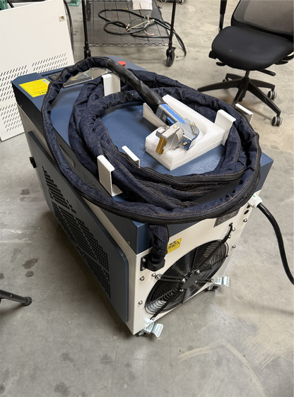US Stock 90% New SFX Laser Cleaning Machine 2000W MAX Portable Handheld Laser Cleaner for Rust Paint Oil Oxide