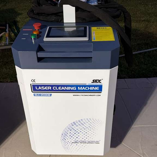 US Stock Demo Machine SFX 2000W Integrated Fiber Laser Cleaning Machine Laser Rust Removal