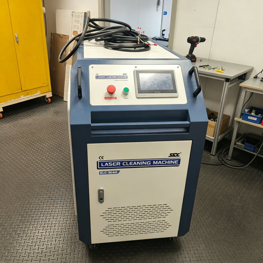 NY Stock Used  3000W SFX Laser Handheld Laser Rust Removal Laser Rust Paint Graffiti Coating Oil Remover